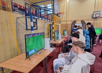 594073042_122255866754234446_3471861721045944539_n